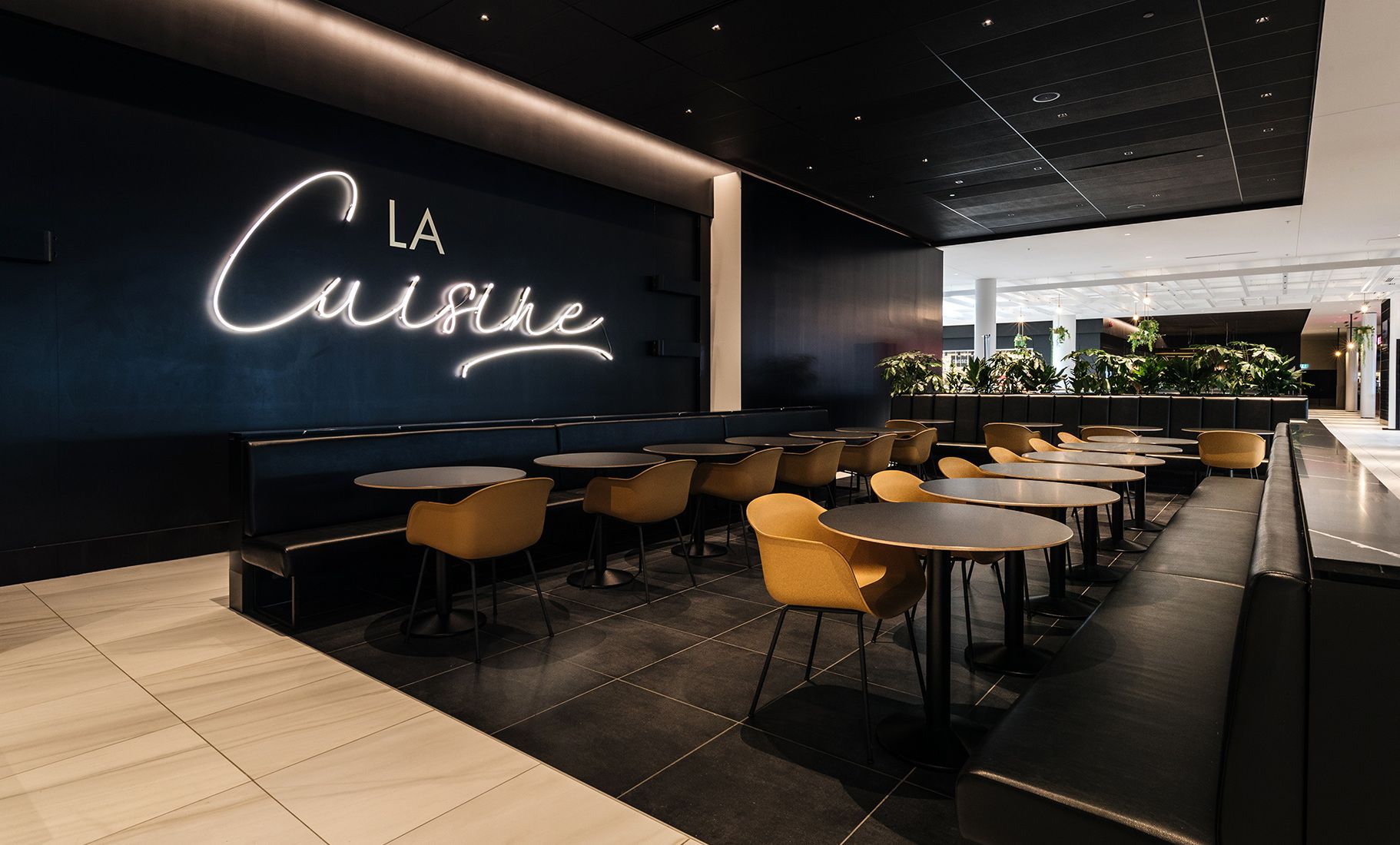 Commercial spaces leasing & rental Rockland Cominar