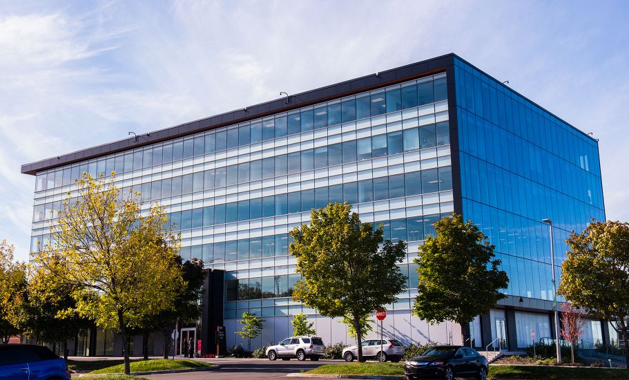 3055, boulevard Saint-Martin Ouest