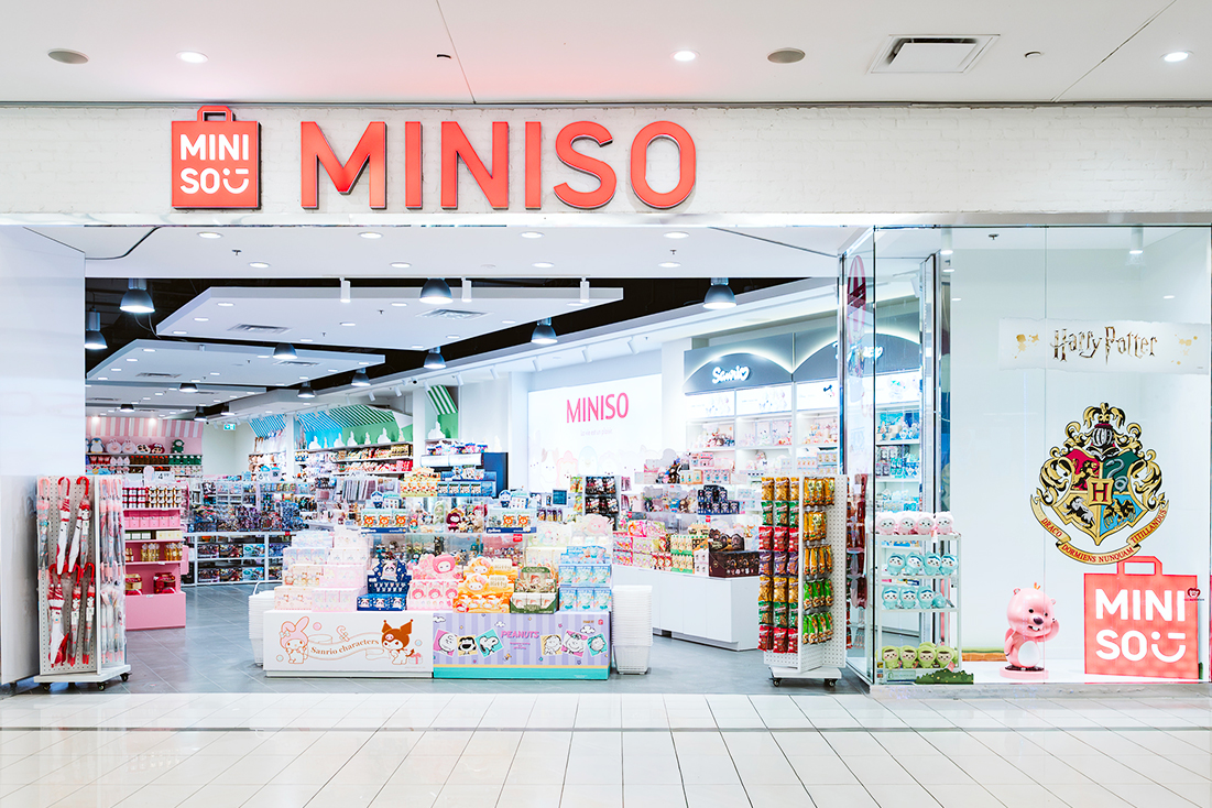 Un 3e MINISO chez Cominar!